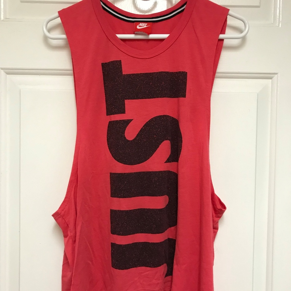 Nike Muscle Tank